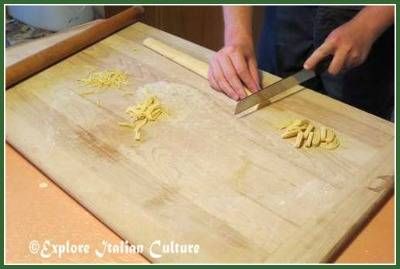 how to use a pasta maker