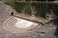 ancient roman theater pompeii